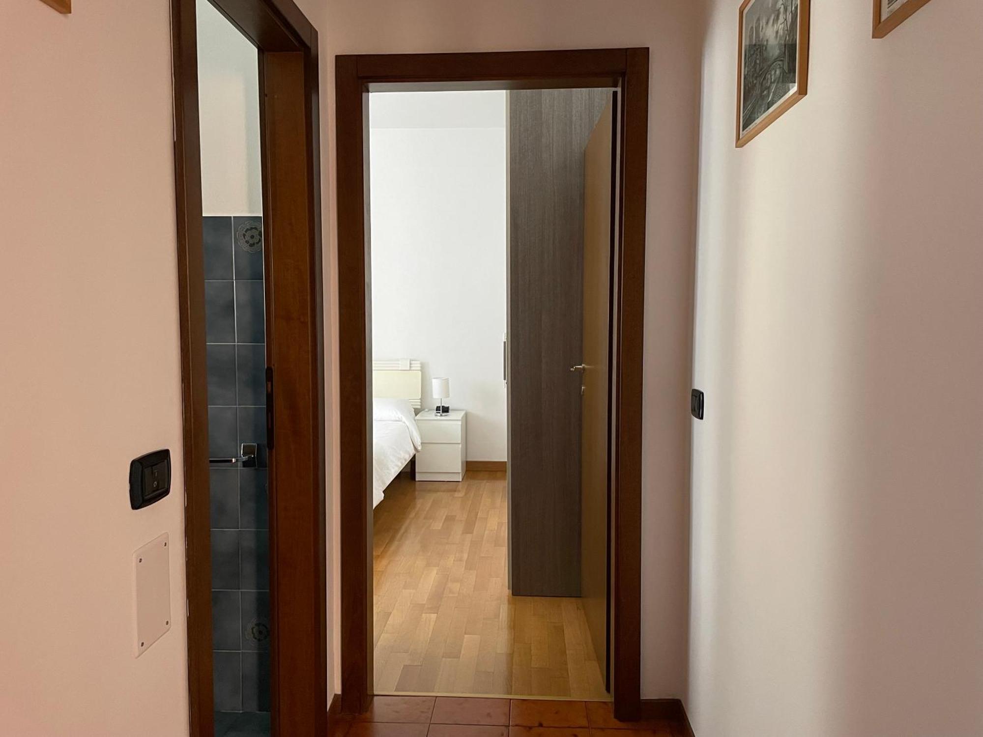 Appartamento Spazioso Con 3 Camere Da Letto Riva del Garda Dış mekan fotoğraf
