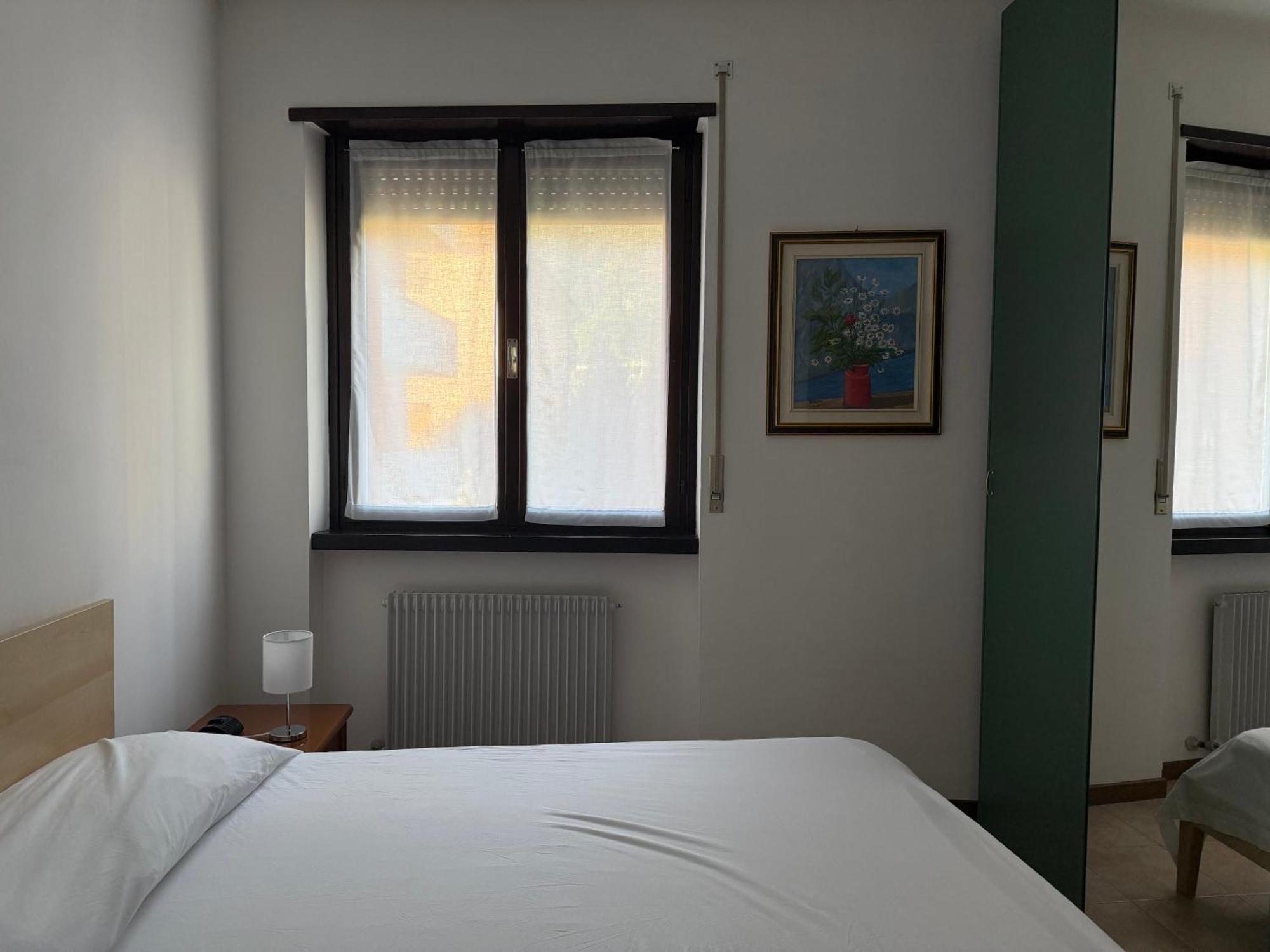Appartamento Spazioso Con 3 Camere Da Letto Riva del Garda Dış mekan fotoğraf