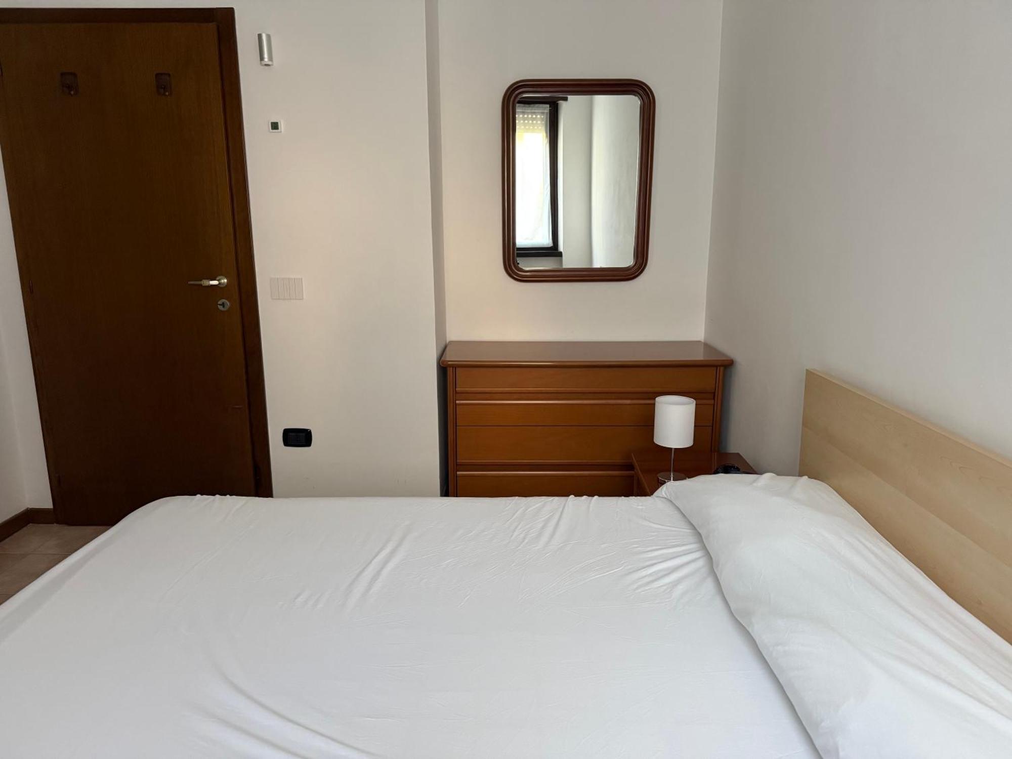 Appartamento Spazioso Con 3 Camere Da Letto Riva del Garda Dış mekan fotoğraf
